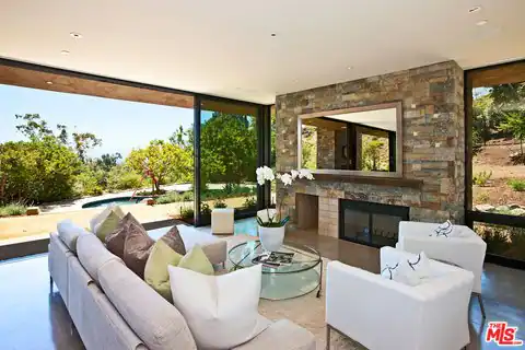 6228 Sycamore Meadows Dr, Malibu, CA 90265 — photo 14