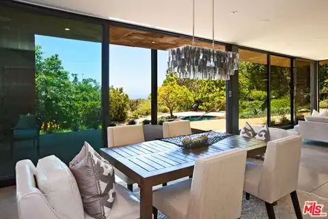 6228 Sycamore Meadows Dr, Malibu, CA 90265 — photo 16