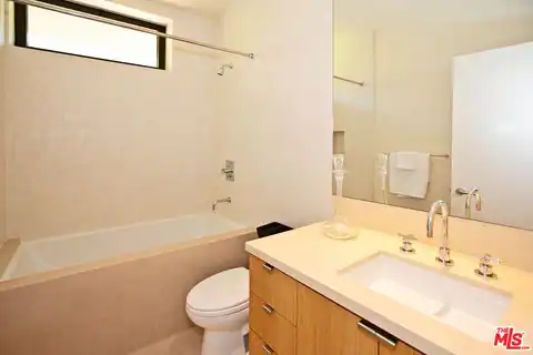 6228 Sycamore Meadows Dr, Malibu, CA 90265 — photo 25