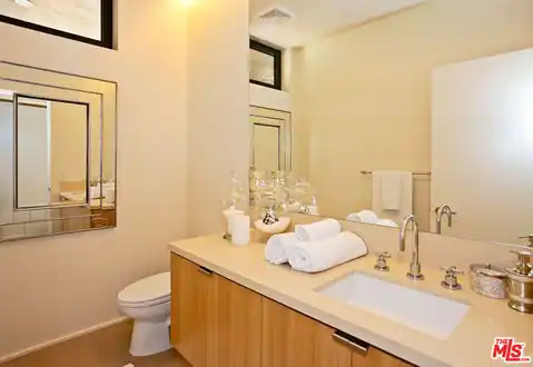 6228 Sycamore Meadows Dr, Malibu, CA 90265 — photo 29