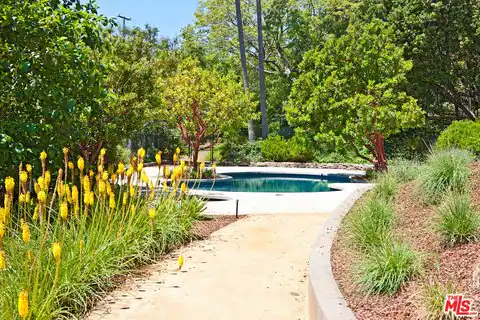 6228 Sycamore Meadows Dr, Malibu, CA 90265 — photo 4