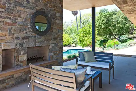 6228 Sycamore Meadows Dr, Malibu, CA 90265 — photo 7