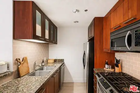 585 N Rossmore Ave #506, Los Angeles, CA 90004 — photo 4