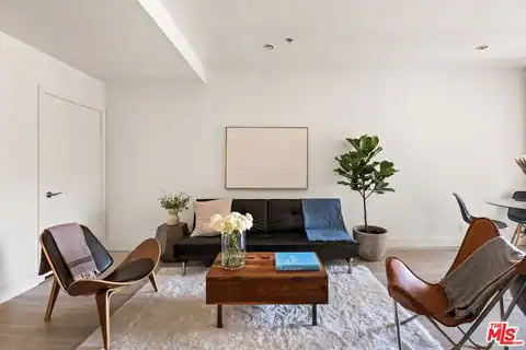 585 N Rossmore Ave #506, Los Angeles, CA 90004 — photo 16