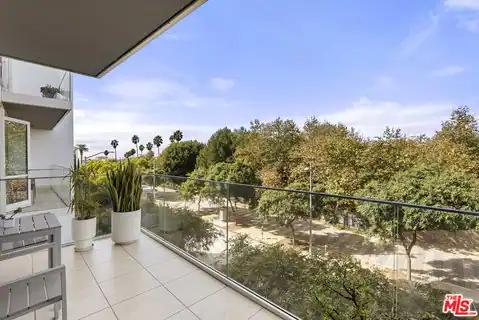 1705 Ocean Ave #311, Santa Monica, CA 90401 — photo 18