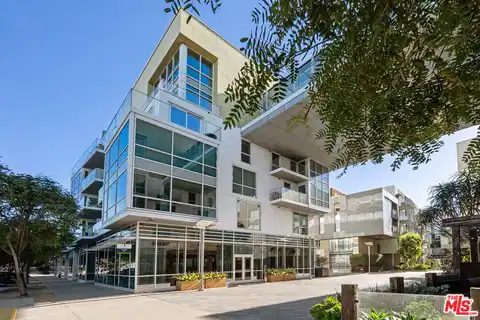 1705 Ocean Ave #311, Santa Monica, CA 90401 — photo 23