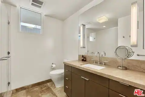 1705 Ocean Ave #311, Santa Monica, CA 90401 — photo 9