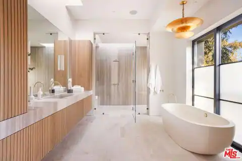 9951 Liebe Dr, Beverly Hills, CA 90210 — photo 22