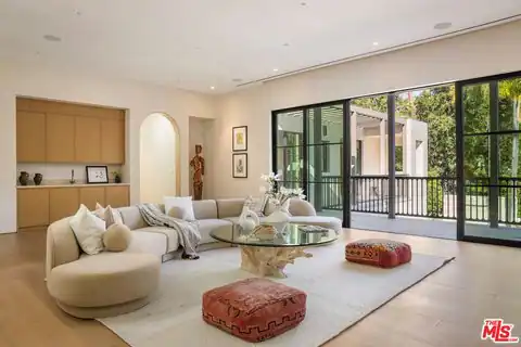 9951 Liebe Dr, Beverly Hills, CA 90210 — photo 24