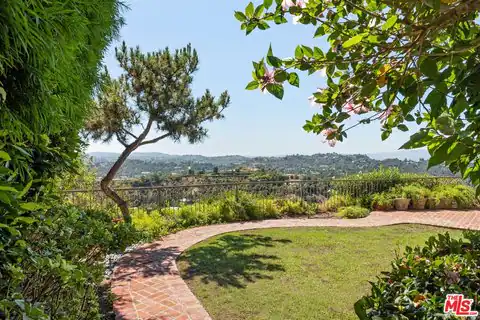 2317 Kimridge Rd, Los Angeles, CA 90210 — photo 39