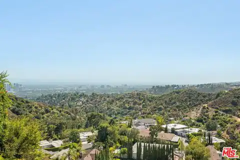 2317 Kimridge Rd, Los Angeles, CA 90210 — photo 41