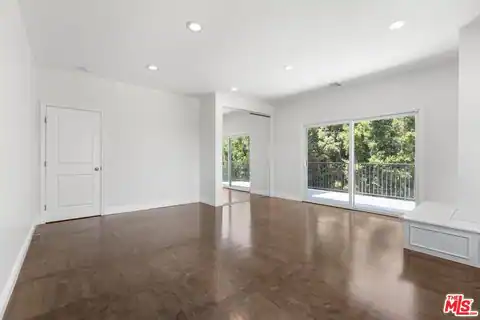 22405 Calipatria Dr, Calabasas, CA 91302 — photo 25