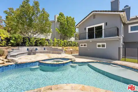 22405 Calipatria Dr, Calabasas, CA 91302 — photo 32