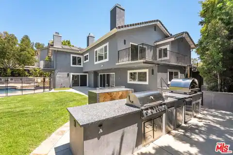 22405 Calipatria Dr, Calabasas, CA 91302 — photo 34