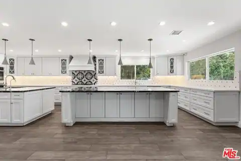 22405 Calipatria Dr, Calabasas, CA 91302 — photo 6