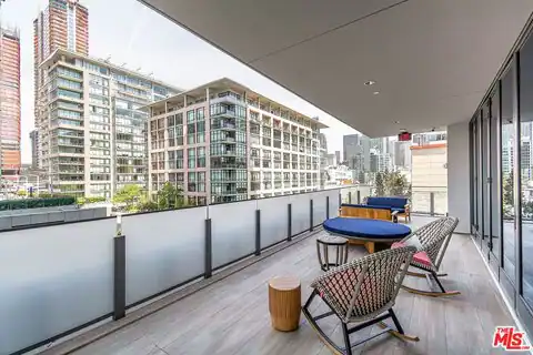 330 W 11th St #406, Los Angeles, CA 90015 — photo 23