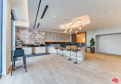 330 W 11th St #406, Los Angeles, CA 90015 — photo 27