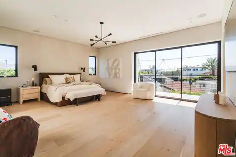 819 N Ogden Dr, Los Angeles, CA 90046 — photo 22