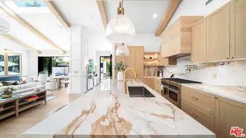 1914 Laurel Canyon Blvd, Los Angeles, CA 90046 — photo 14
