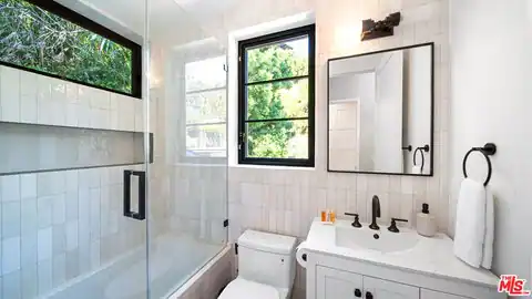 1914 Laurel Canyon Blvd, Los Angeles, CA 90046 — photo 21