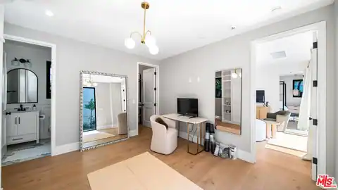 1914 Laurel Canyon Blvd, Los Angeles, CA 90046 — photo 33