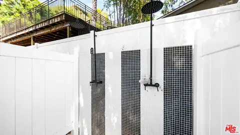 1914 Laurel Canyon Blvd, Los Angeles, CA 90046 — photo 40