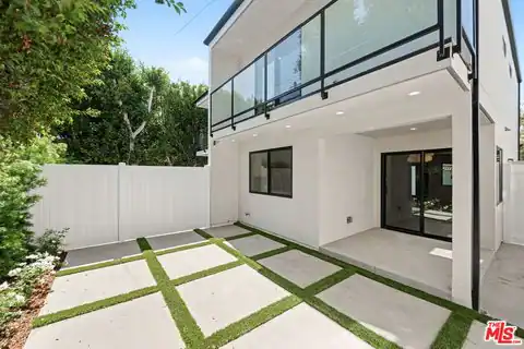 5843 Whitworth Dr, Los Angeles, CA 90019 — photo 18