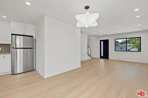 5843 Whitworth Dr, Los Angeles, CA 90019 — photo 23