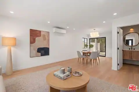 5843 Whitworth Dr, Los Angeles, CA 90019 — photo 6