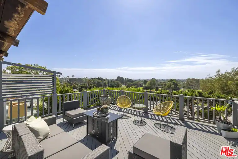 1808 Navy St, Santa Monica, CA 90405