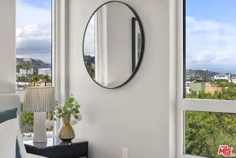 7428 Santa Monica Blvd #301, West Hollywood, CA 90046 — photo 12
