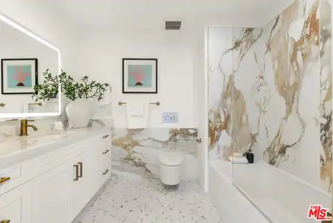 7428 Santa Monica Blvd #301, West Hollywood, CA 90046 — photo 16