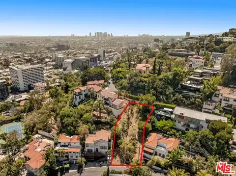 8430 Harold Way, Los Angeles, CA 90069 — photo 12