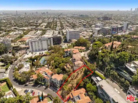 8430 Harold Way, Los Angeles, CA 90069 — photo 18