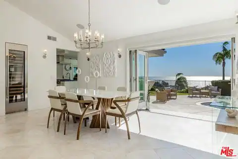 6358 Ramirez Mesa Dr, Malibu, CA 90265 — photo 10