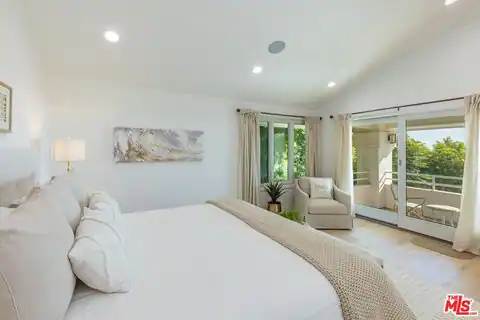 6358 Ramirez Mesa Dr, Malibu, CA 90265 — photo 18
