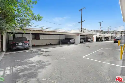 1219 N Crescent Heights Blvd #B, West Hollywood, CA 90046 — photo 14