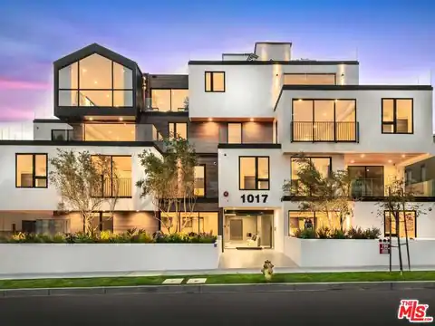 1017 N Croft Ave #203, Los Angeles, CA 90069 — photo 2