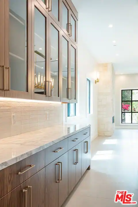 14752 Hartsook St, Sherman Oaks, CA 91403 — photo 13