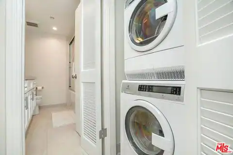 125 Montana Ave #204, Santa Monica, CA 90403 — photo 16