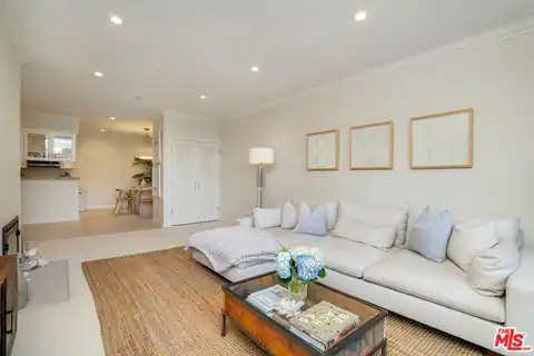 125 Montana Ave #204, Santa Monica, CA 90403 — photo 5