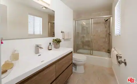 13011 Mindanao Way #4, Los Angeles, CA 90292 — photo 21