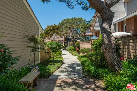 13011 Mindanao Way #4, Los Angeles, CA 90292 — photo 26