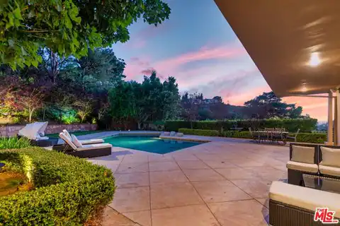 1915 Loma Vista Dr, Beverly Hills, CA 90210 — photo 14