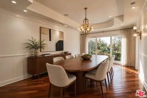 1915 Loma Vista Dr, Beverly Hills, CA 90210 — photo 5