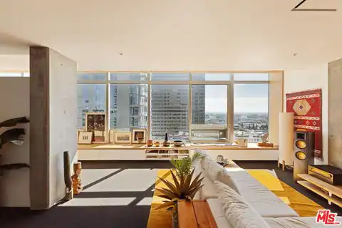 1155 S Grand Ave #2107, Los Angeles, CA 90015 — photo 2