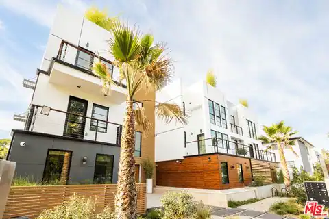 547 N Sweetzer Ave #PH 303, West Hollywood, CA 90048 — photo 28