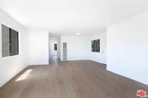 231 E Hyde Park Blvd, Inglewood, CA 90302 — photo 19
