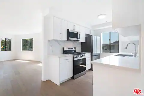 231 E Hyde Park Blvd, Inglewood, CA 90302 — photo 24