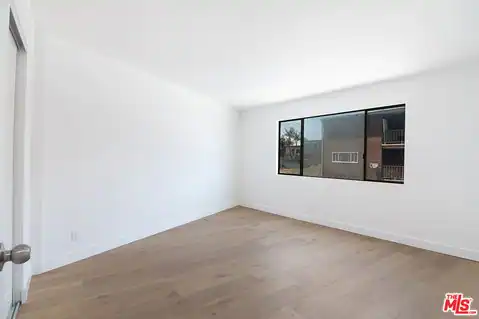 231 E Hyde Park Blvd, Inglewood, CA 90302 — photo 25